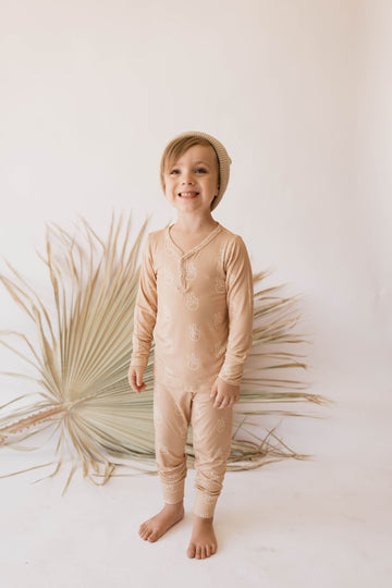 FOREVER FRENCH Peace Sign | Bamboo Two Piece Pajama (COLLECTIVE)