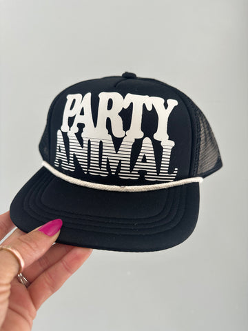PARTY ANIMAL TRUCKER  HAT | BLACK