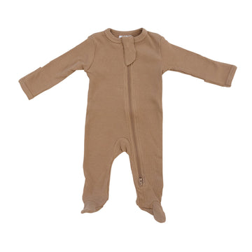 MEBIE BABY ORGANIC COTTON RIBBED FOOTED ZIPPER ONE-PIECE | CAFE