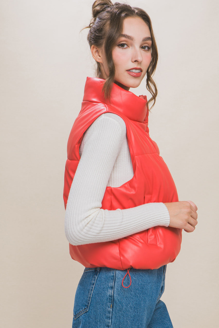 HALLE FAUX LEATHER PADDED VEST | RED