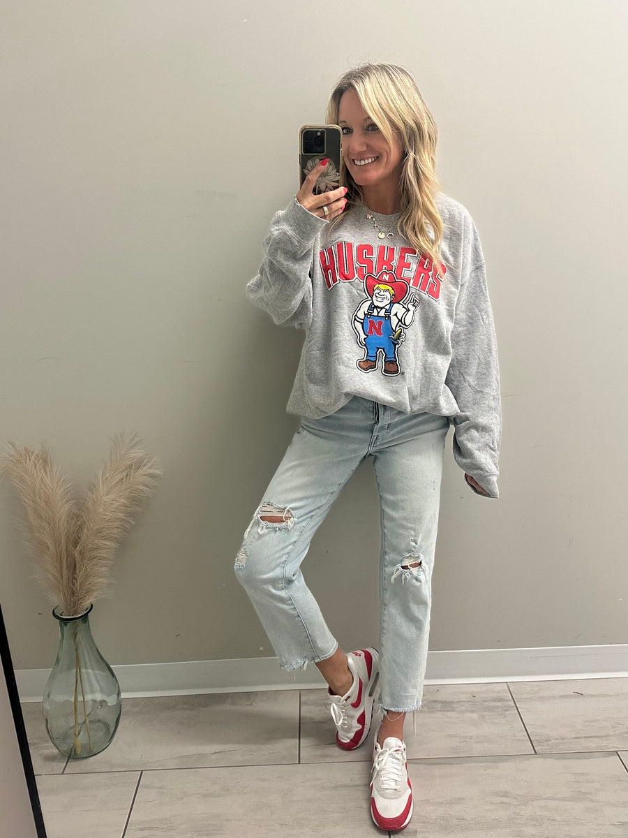 (PRE-ORDER) Nebraska Huskers Herbie Mascot Vintage Sweatshirt | Gray