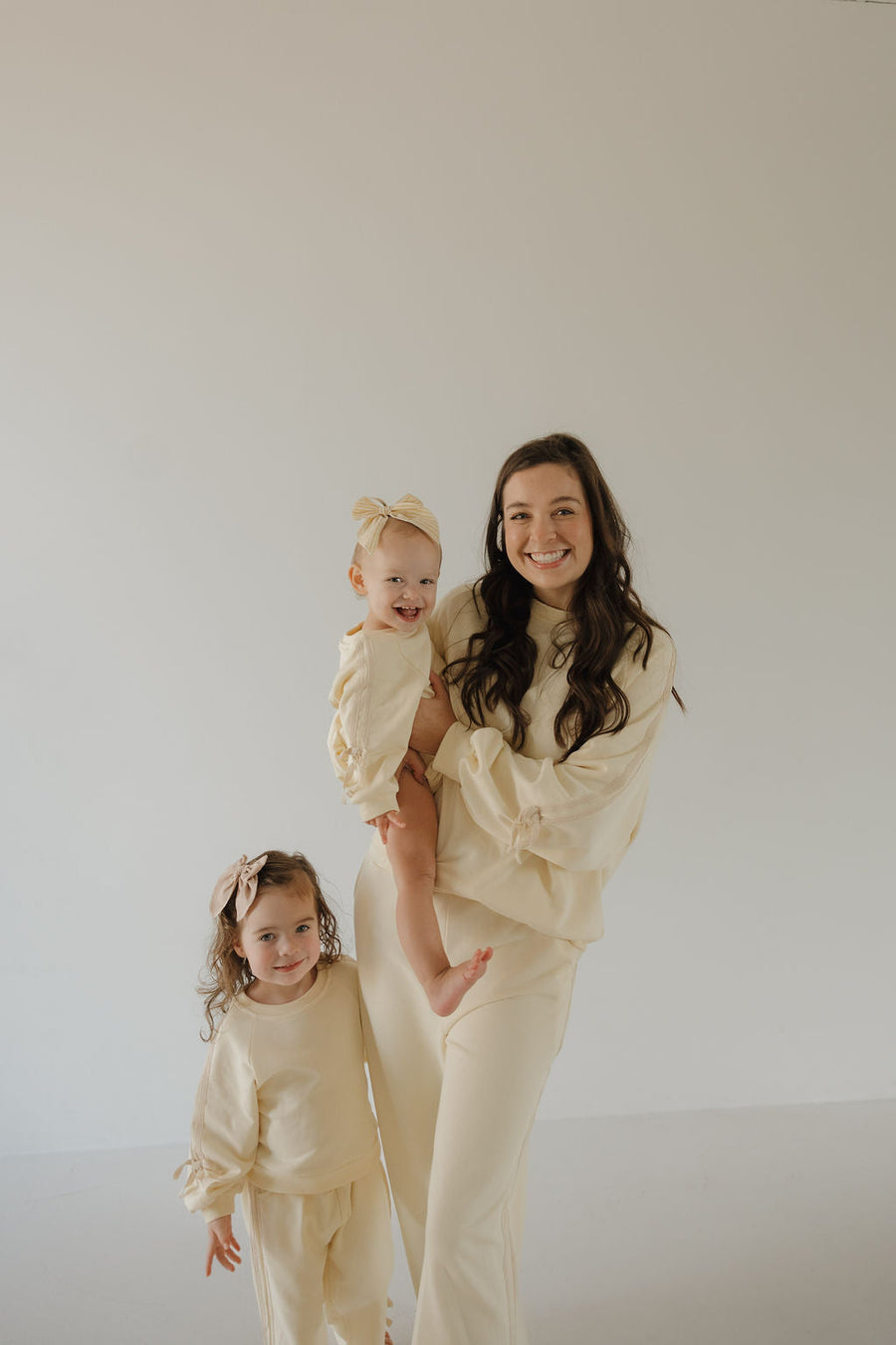 Women's Sweat Set | Buttercream Bows