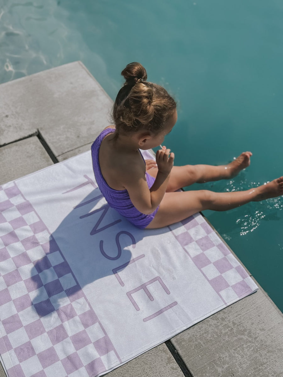 (PRE-ORDER) PERSONALIZED CHECKER BEACH TOWELS | VARIOUS STYLES