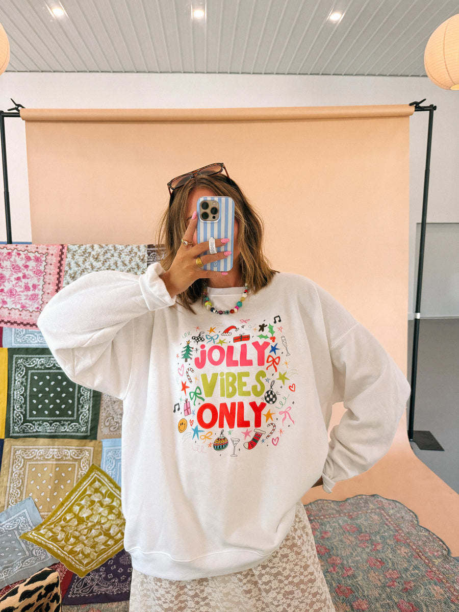 (PRE-ORDER) E+E HOLLY JOLLY VIBES WOMEN'S CHRISTMAS SWEATSHIRT