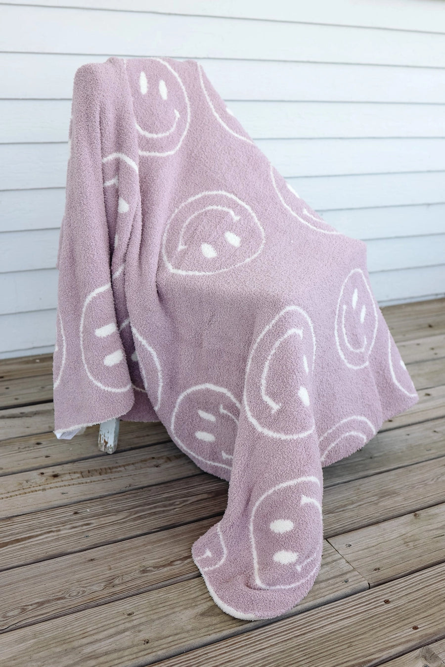 (PRE-ORDER) ALL SMILES CLOUD PLUSH BLANKET | 3 COLORS