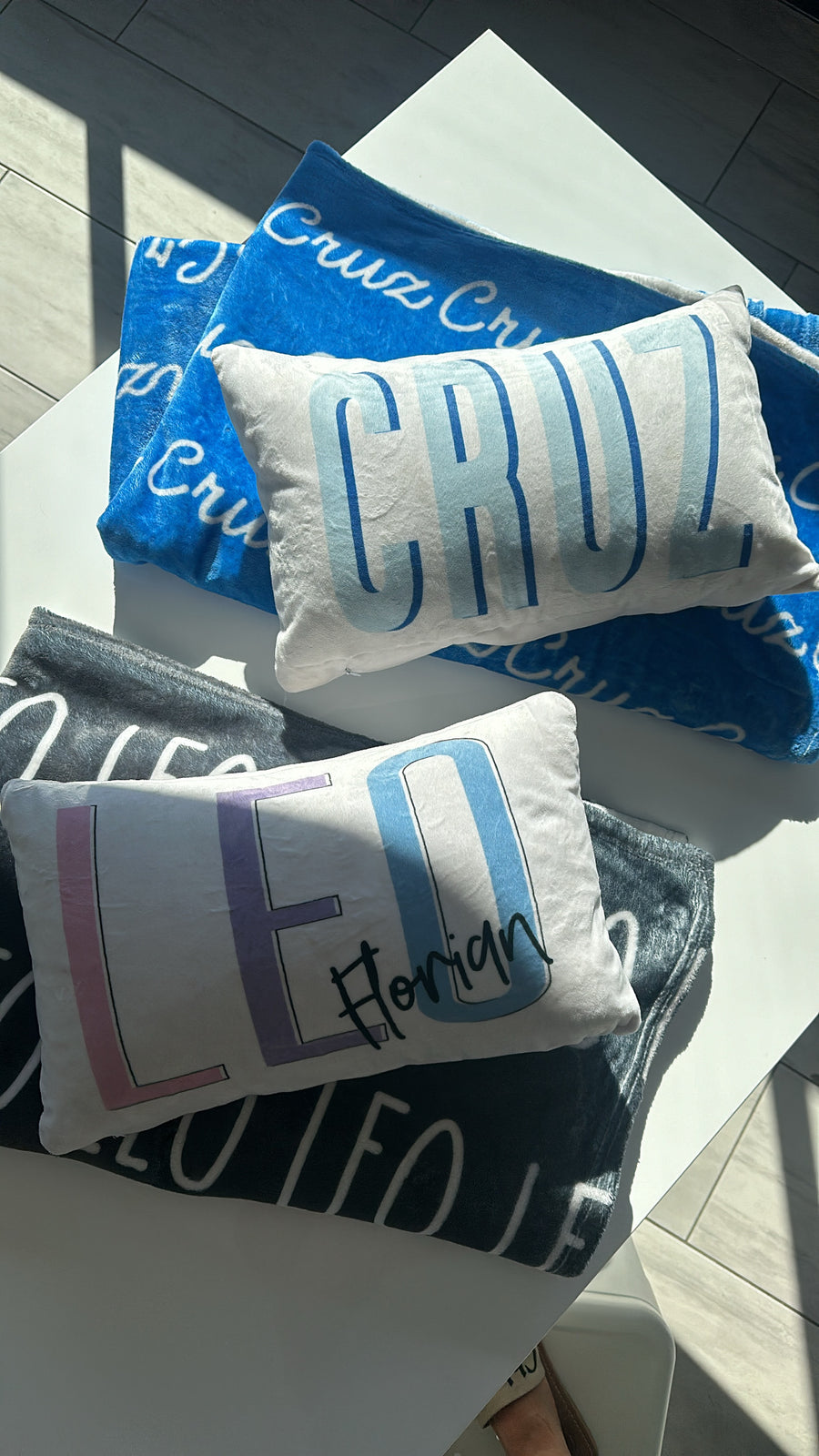 (PRE-ORDER) PERSONALIZED TRAVEL SNUGGLE PILLOW | VARIOUS STYLES