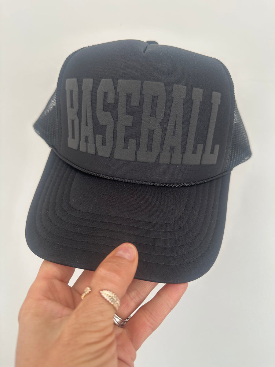 BASEBALL PUFF PRINT TRUCKER HAT | BLACK ON BLACK