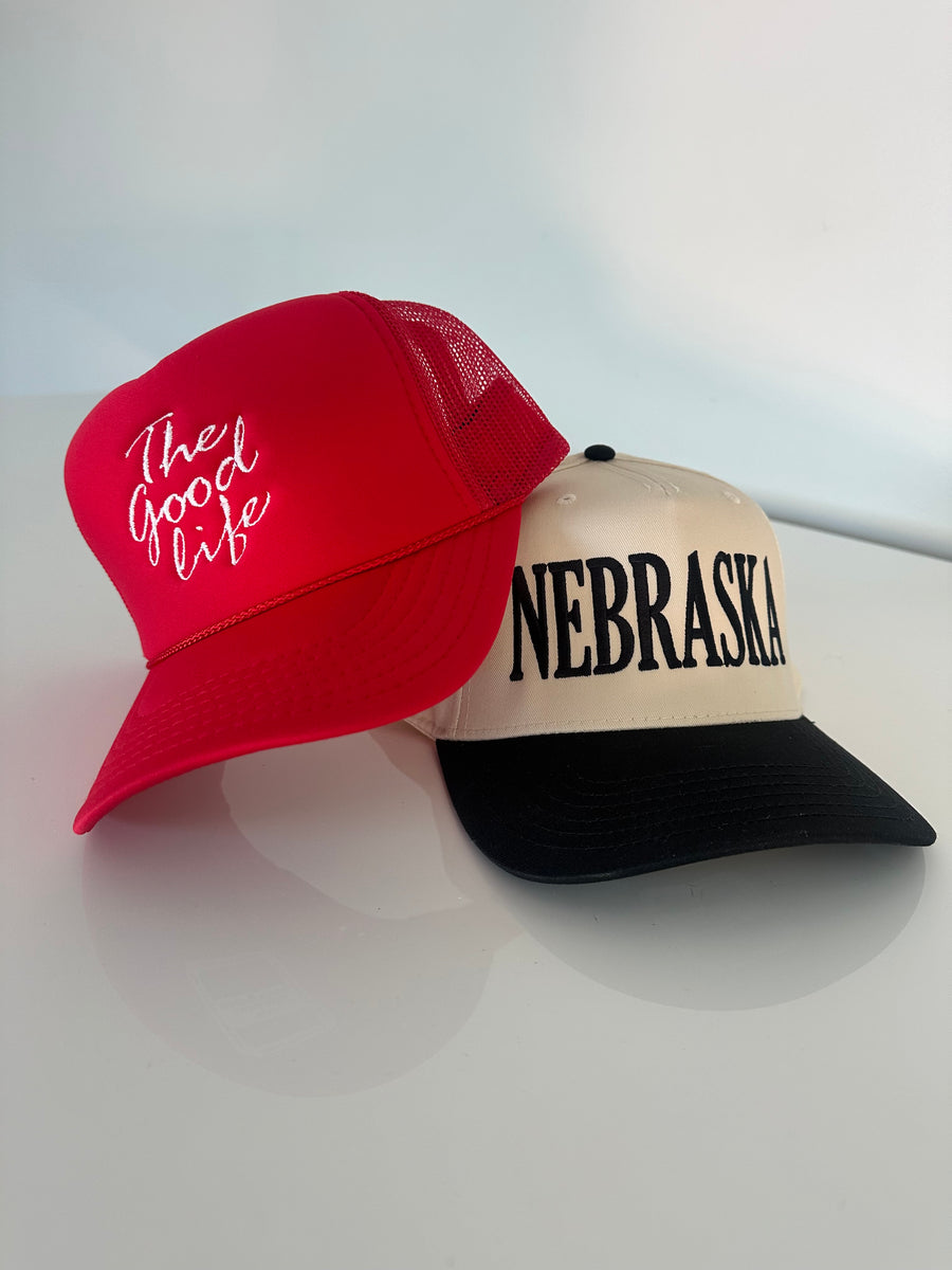 THE GOOD LIFE TRUCKER HAT | RED
