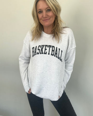 THE OC BASKETBALL SWEATSHIRT | WHITE HEATHER