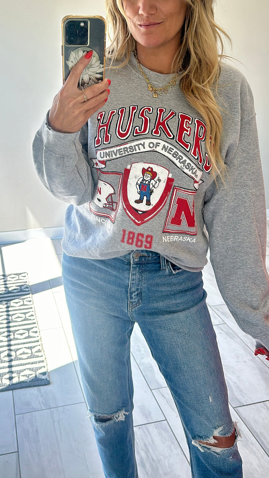 Nebraska Huskers Prep Patch Thrifted Sweatshirt | Grey