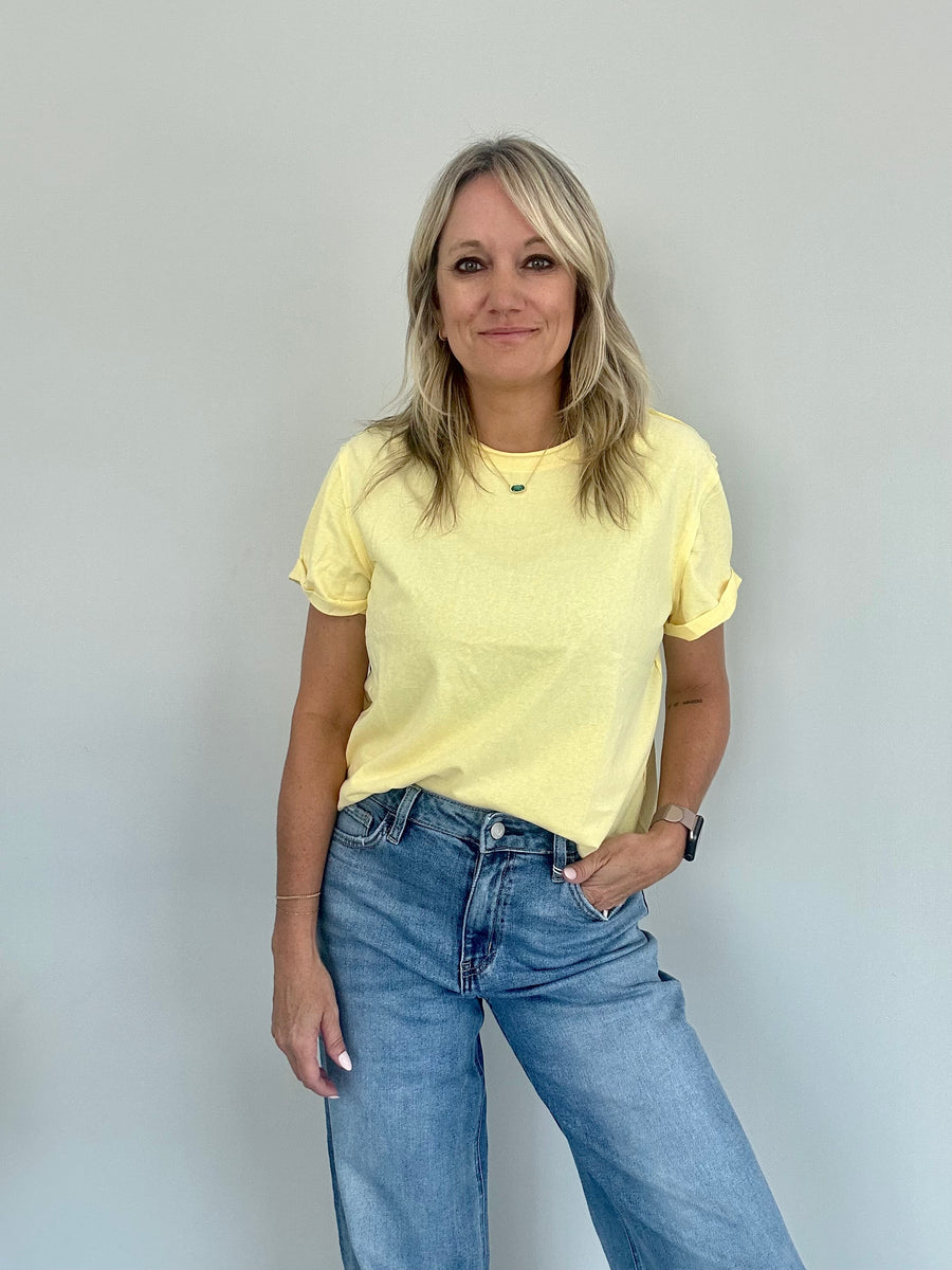 SAMARA ROLLED SLEEVE WOMEN'S TEE | LEMON