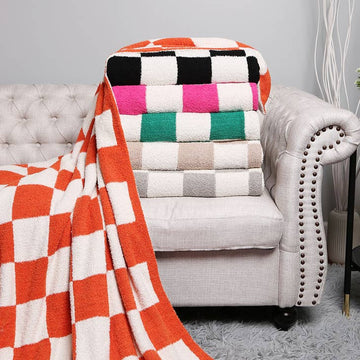 (PRE-ORDER) CHECKER PLUSH BLANKET | VARIOUS COLORS