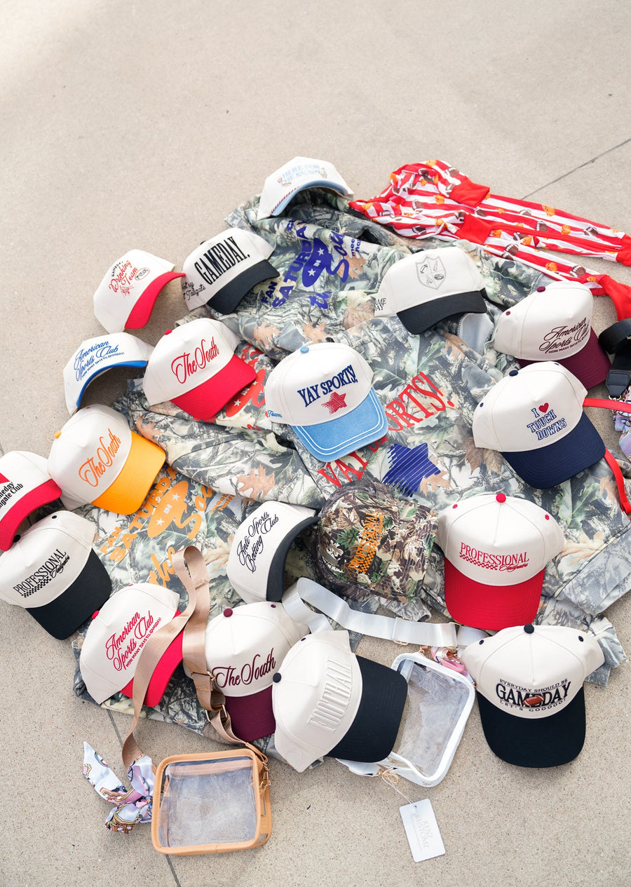 FOOTBALL - Neutral Vintage Trucker Hat