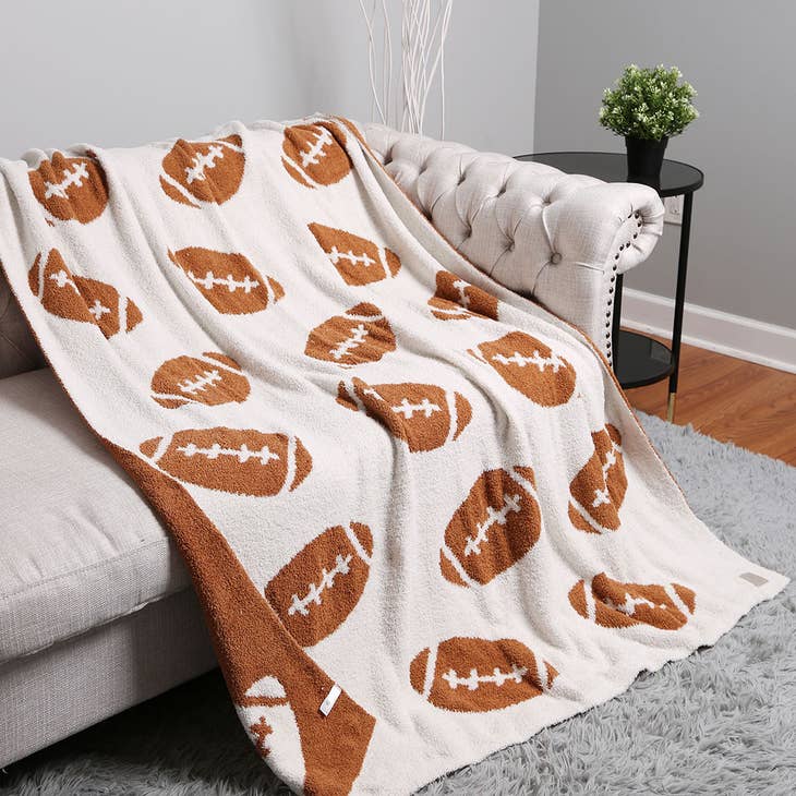 FOOTBALL PLUSH BLANKET | BROWN