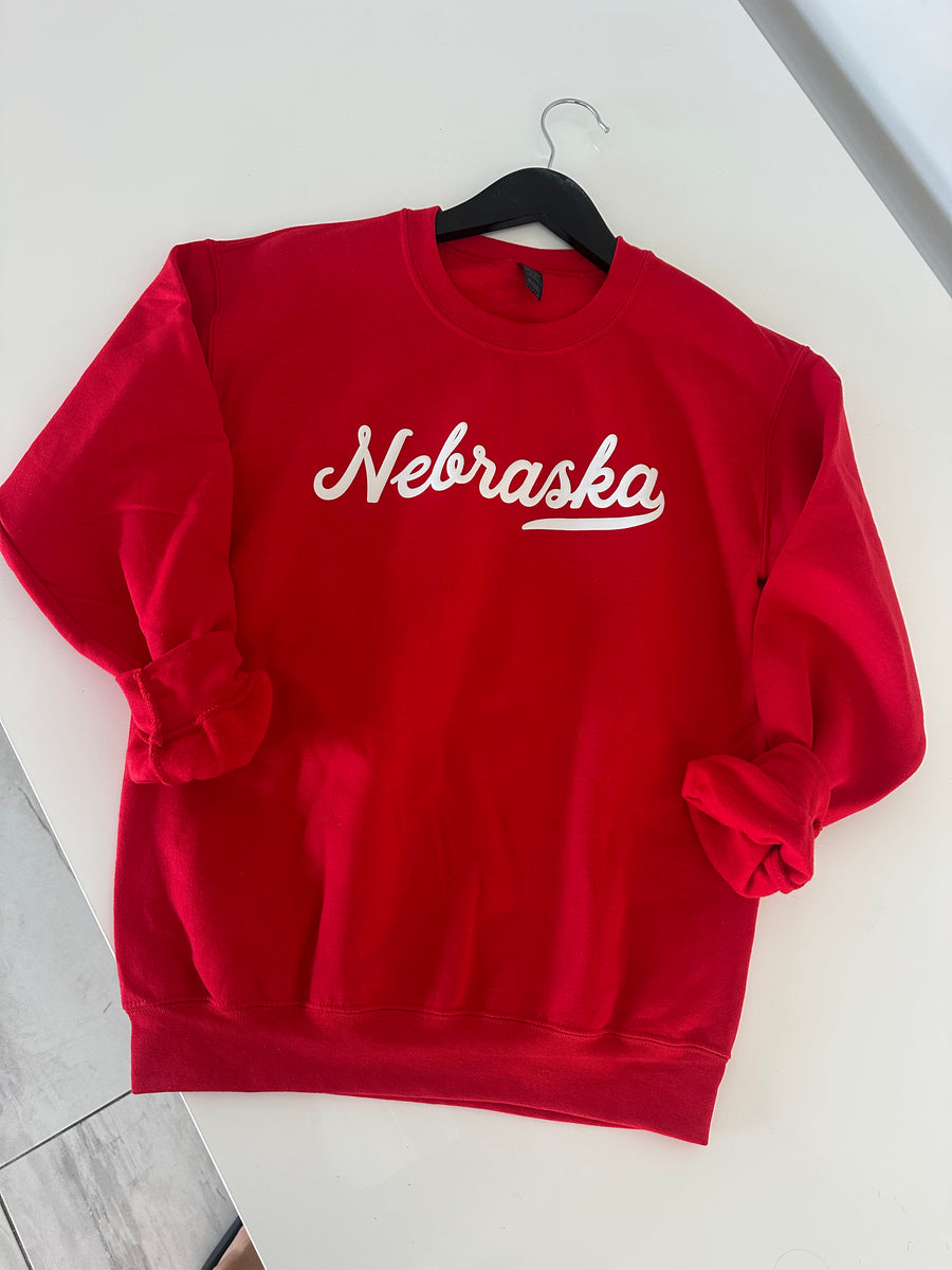 NEBRASKA SCRIPT PUFF PRINT SWEATSHIRT | RED