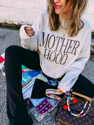 E+E MOTHERHOOD CREWNECK | SAND