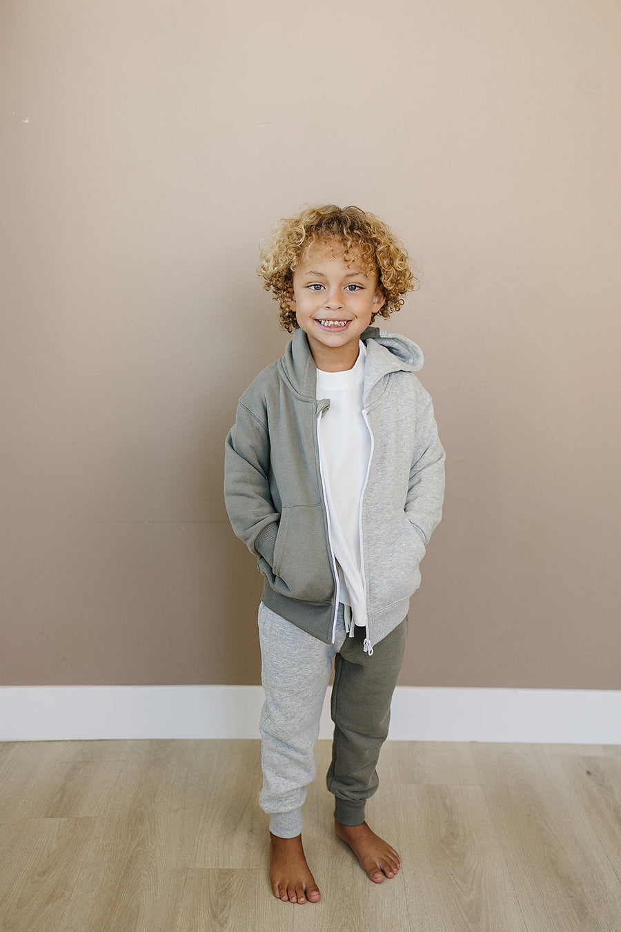 OLIVE+ SCOUT Dusty Zip Up Jogger Set (COLLECTIVE)