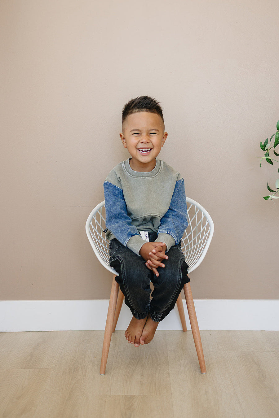 OLIVE + SCOUT Morgan Crew Neck (COLLECTIVE)