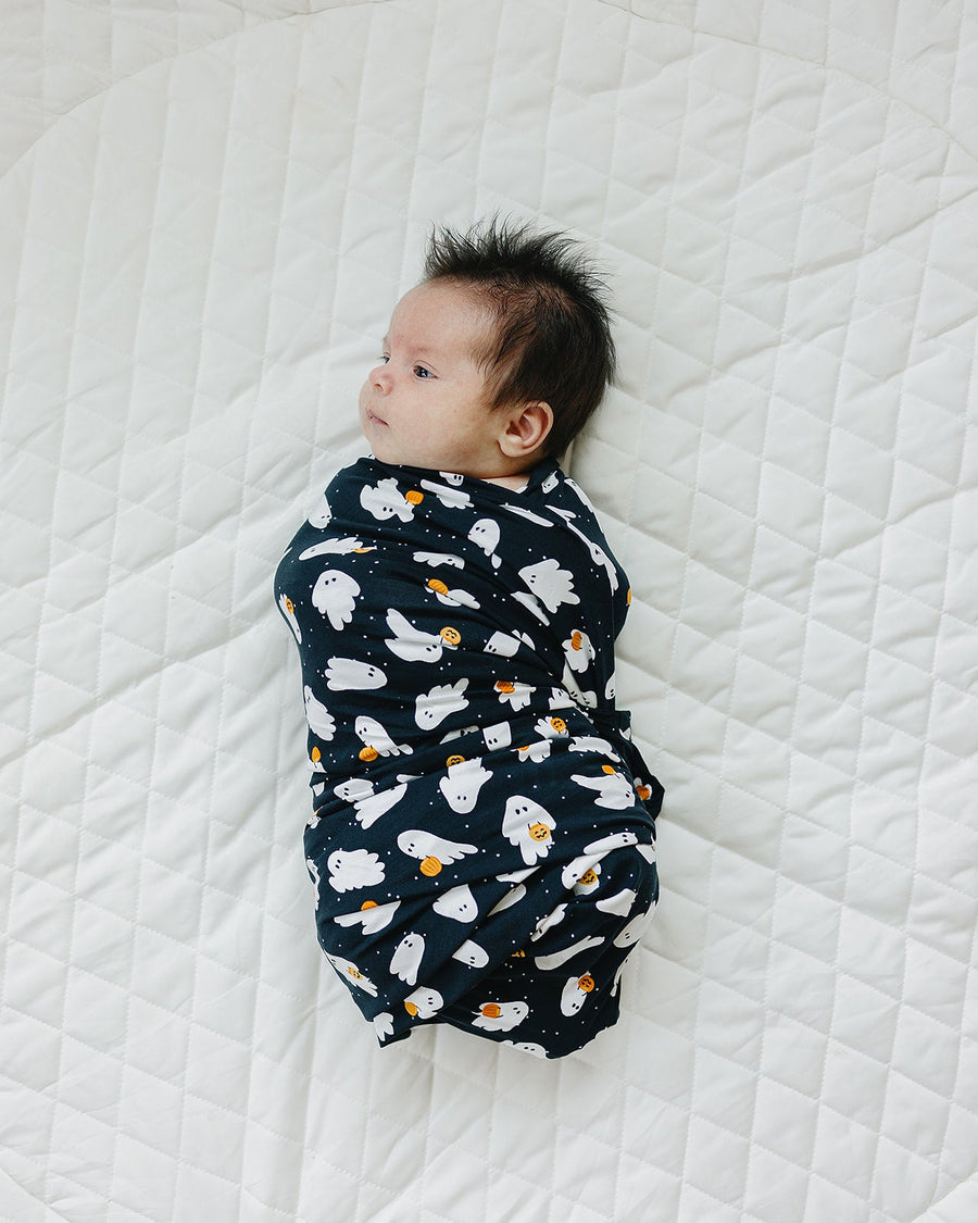 MEBIE BABY Ghosts Bamboo Stretch Swaddle (COLLECTIVE)