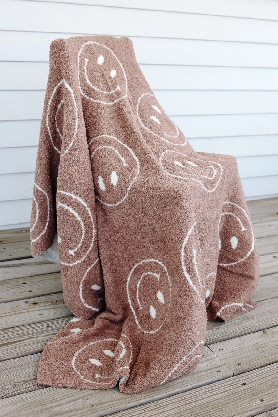 (PRE-ORDER) ALL SMILES CLOUD PLUSH BLANKET | 3 COLORS