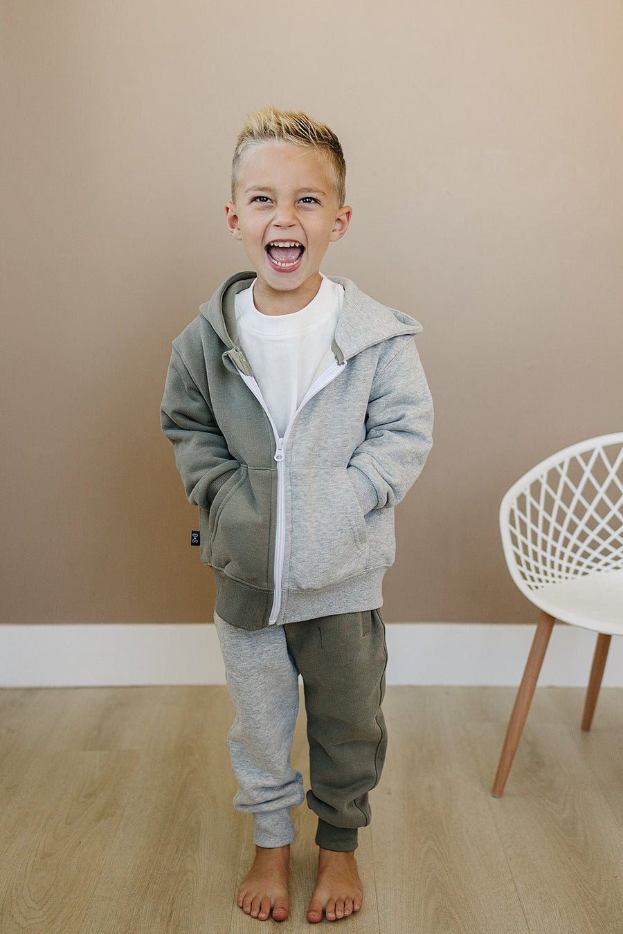 OLIVE+ SCOUT Dusty Zip Up Jogger Set (COLLECTIVE)