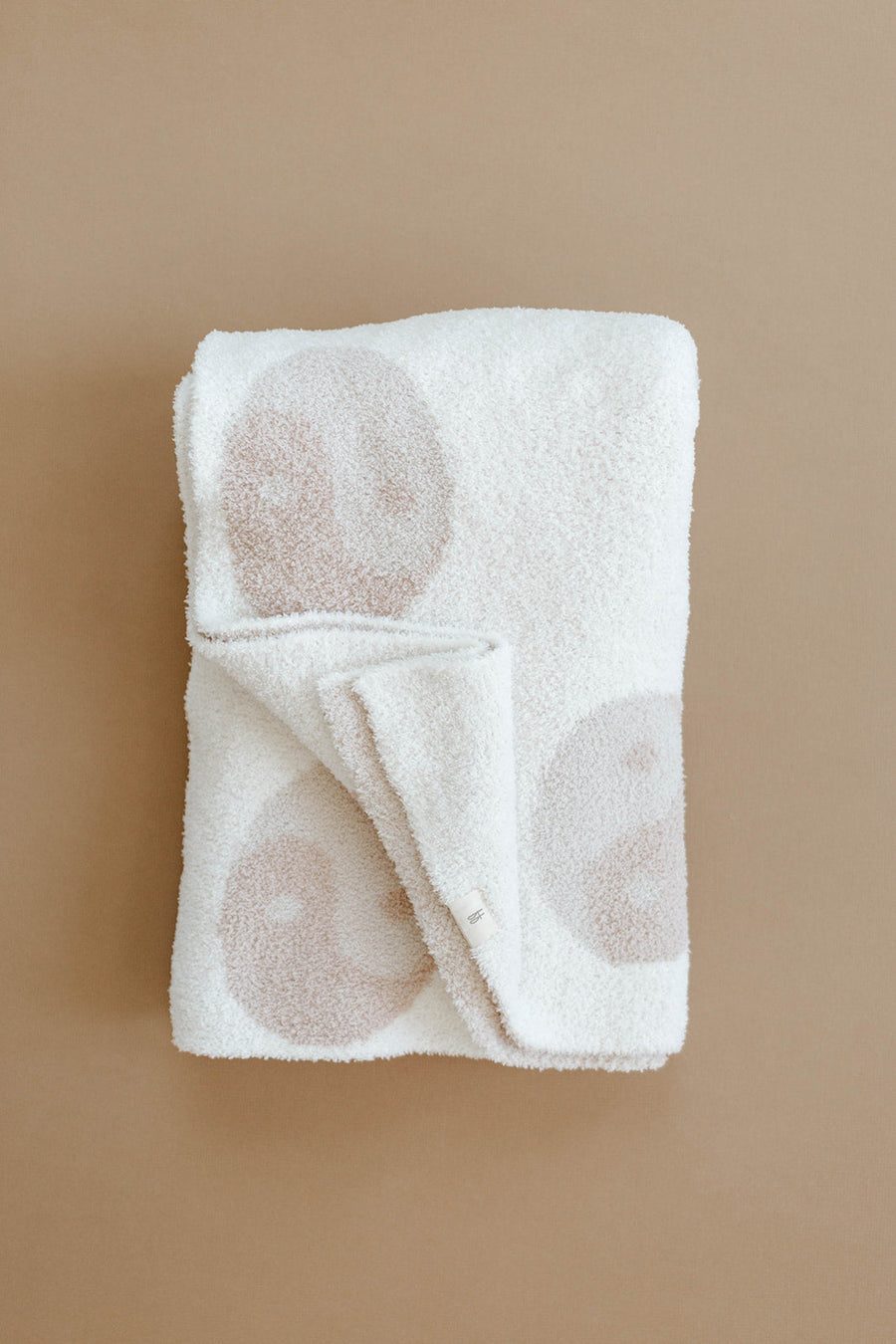 FOREVER FRENCH Tan & White  Yin Yang | Plush Blanket (COLLECTIVE)