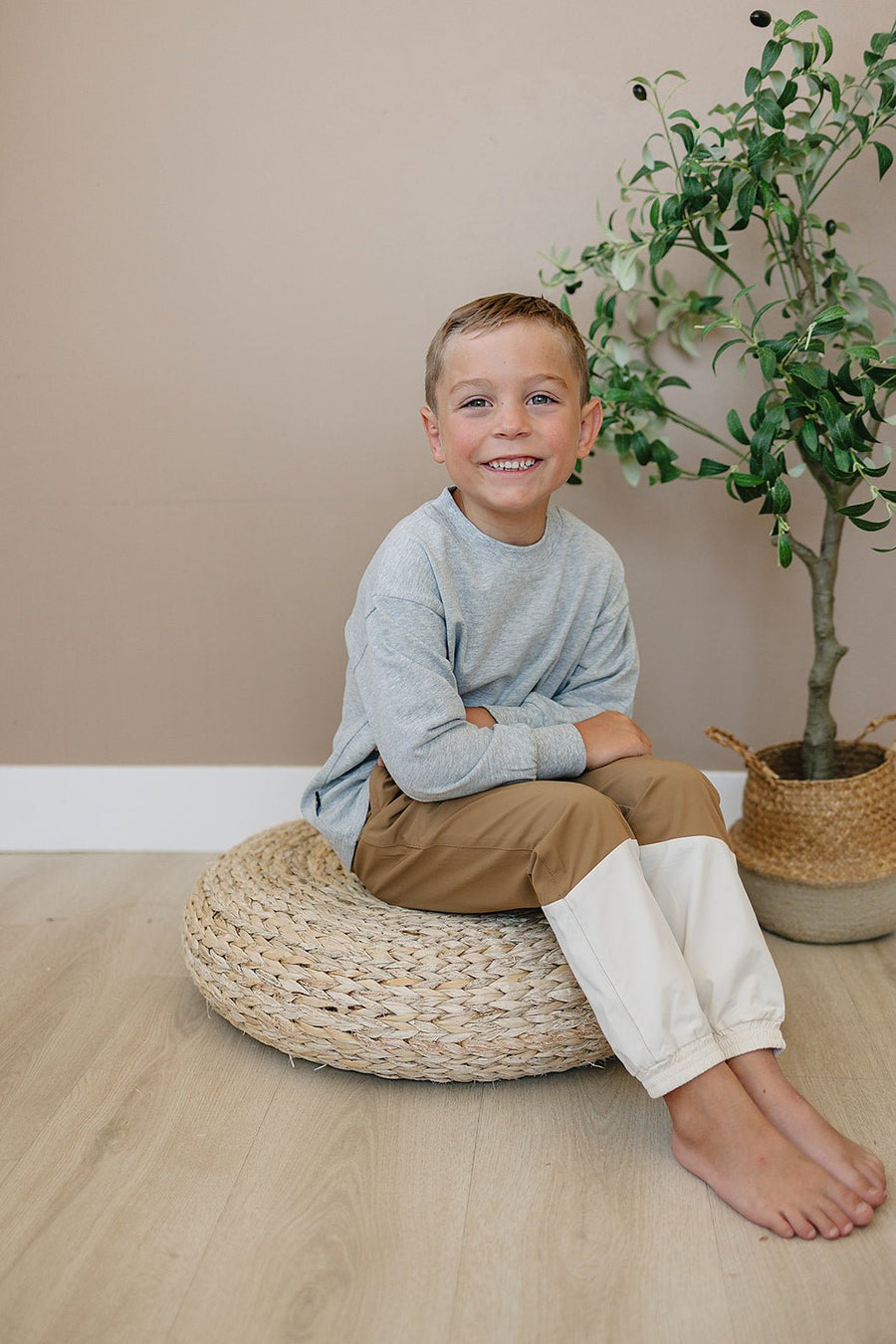 OLIVE + SCOUT Julian Joggers (COLLECTIVE)