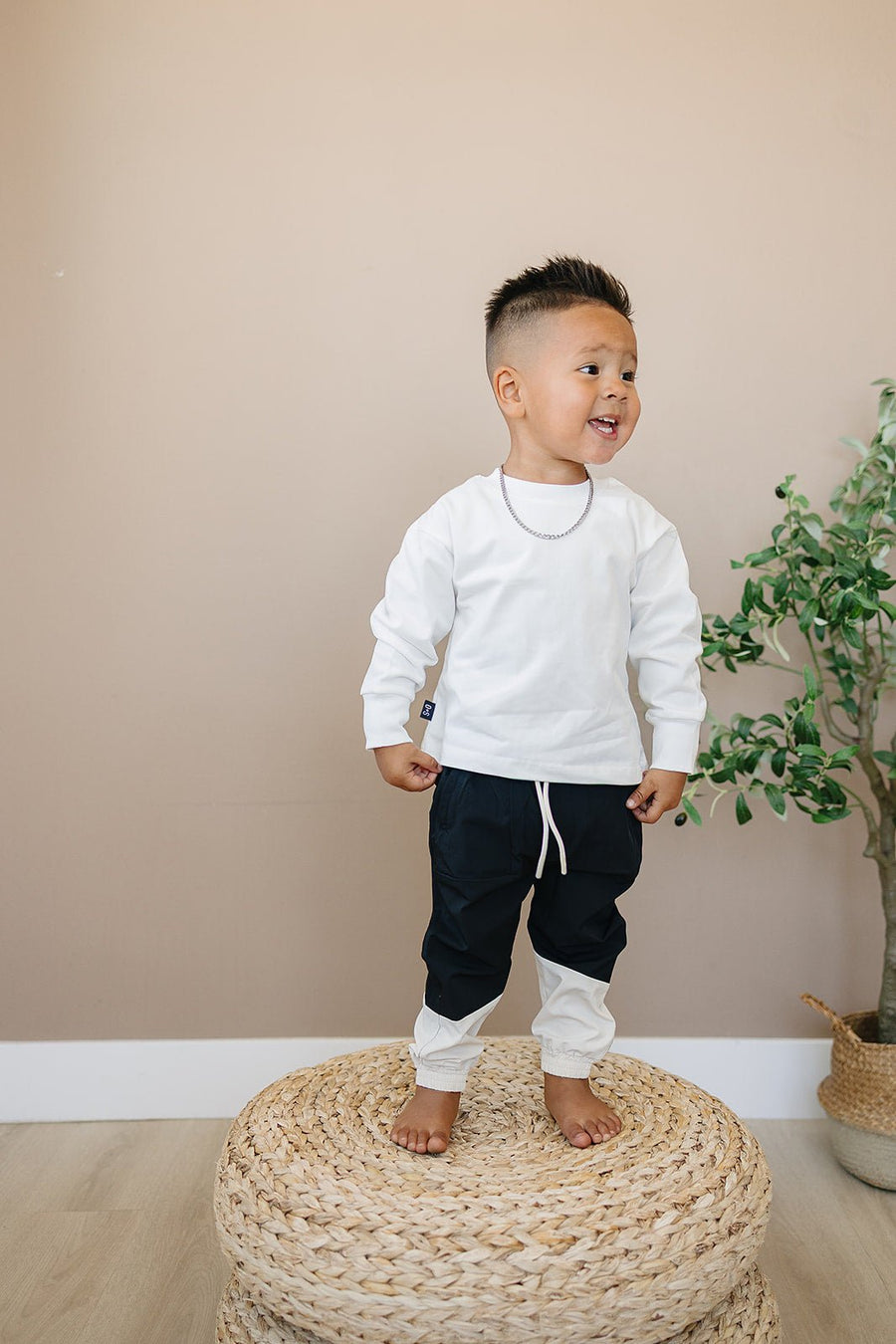 OLIVE + SCOUT Julian Joggers (COLLECTIVE)