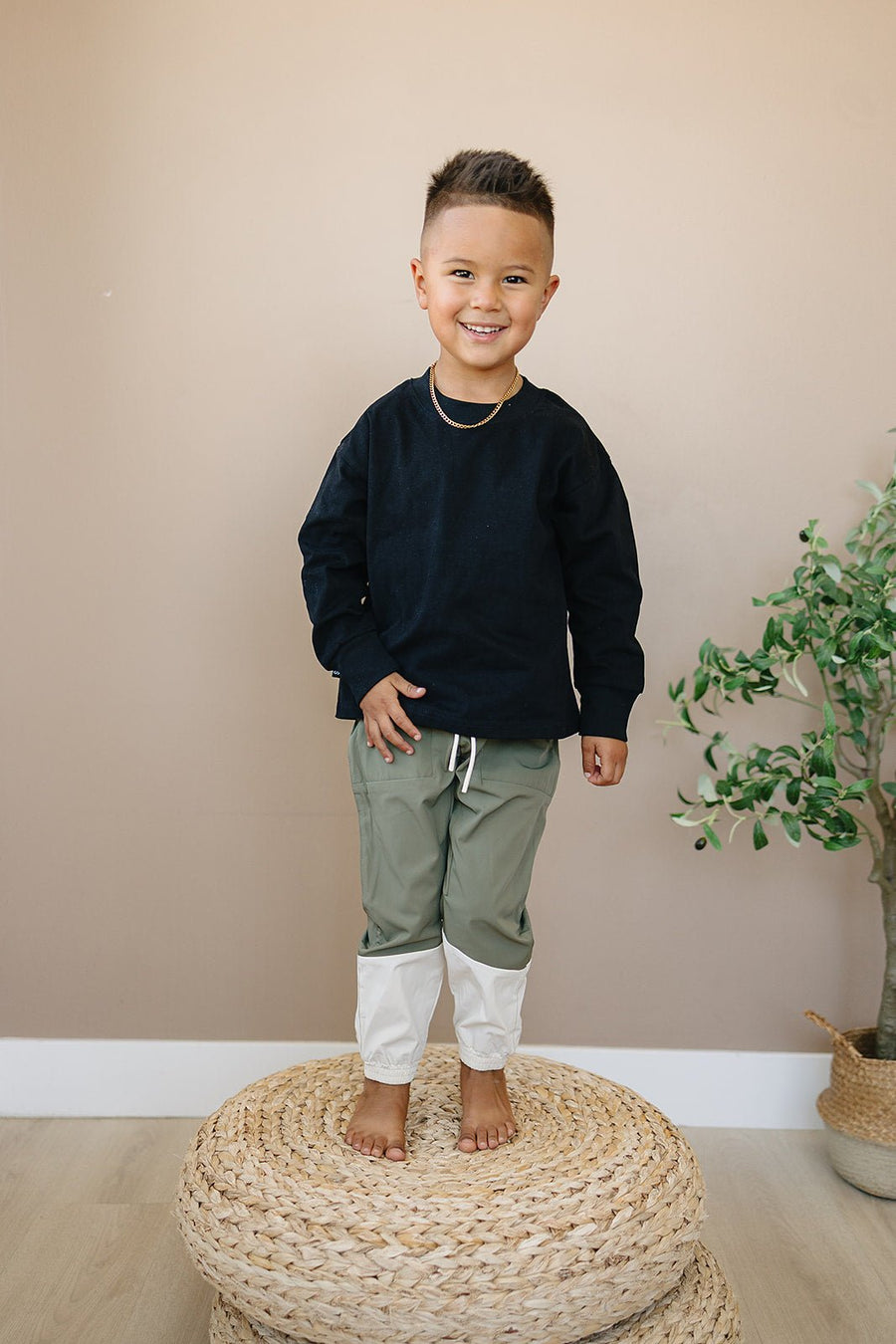 OLIVE + SCOUT Julian Joggers (COLLECTIVE)