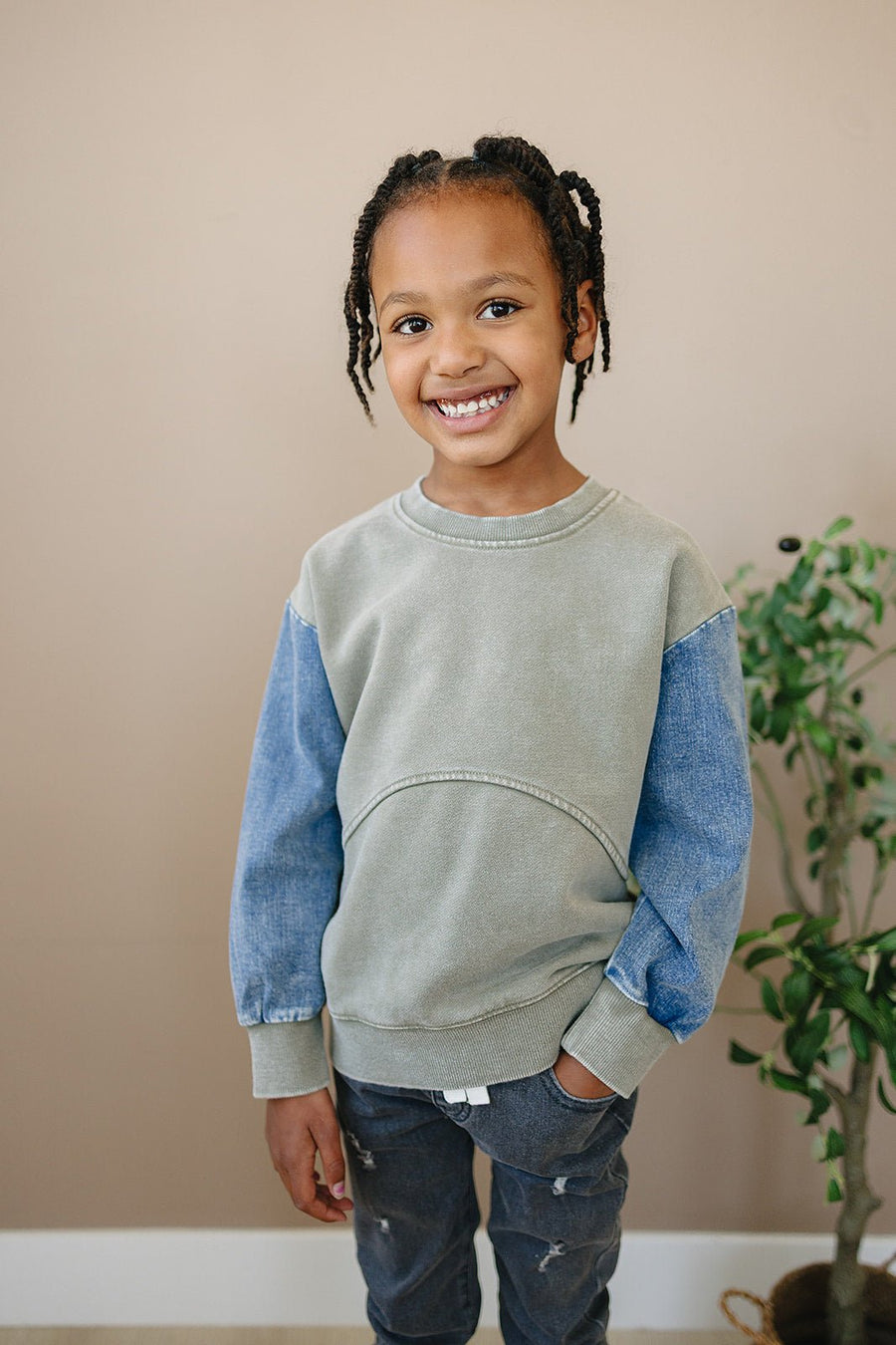 OLIVE + SCOUT Morgan Crew Neck (COLLECTIVE)