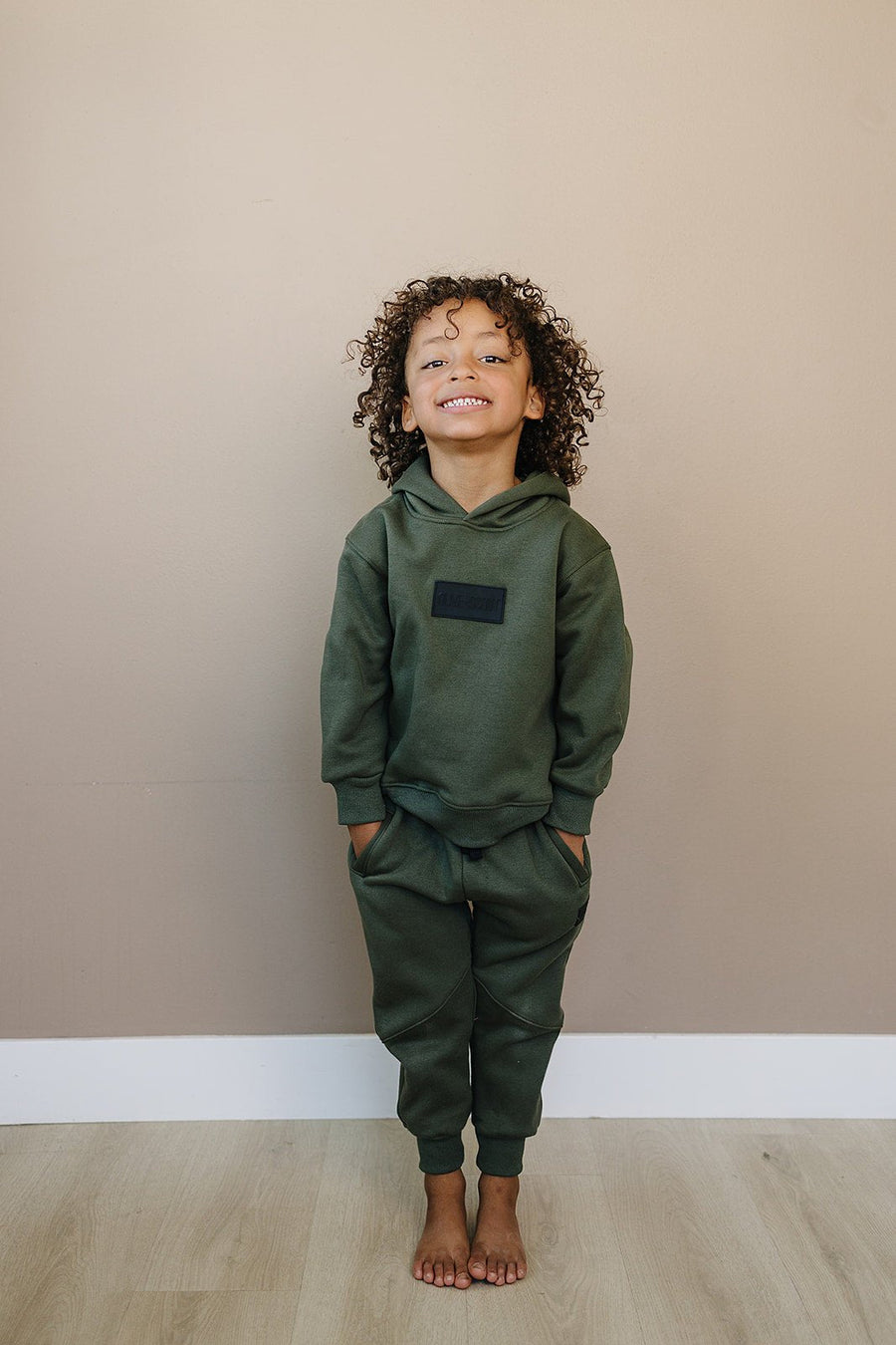 OLIVE + SCOUT Walker Jogger Set (COLLECTIVE)