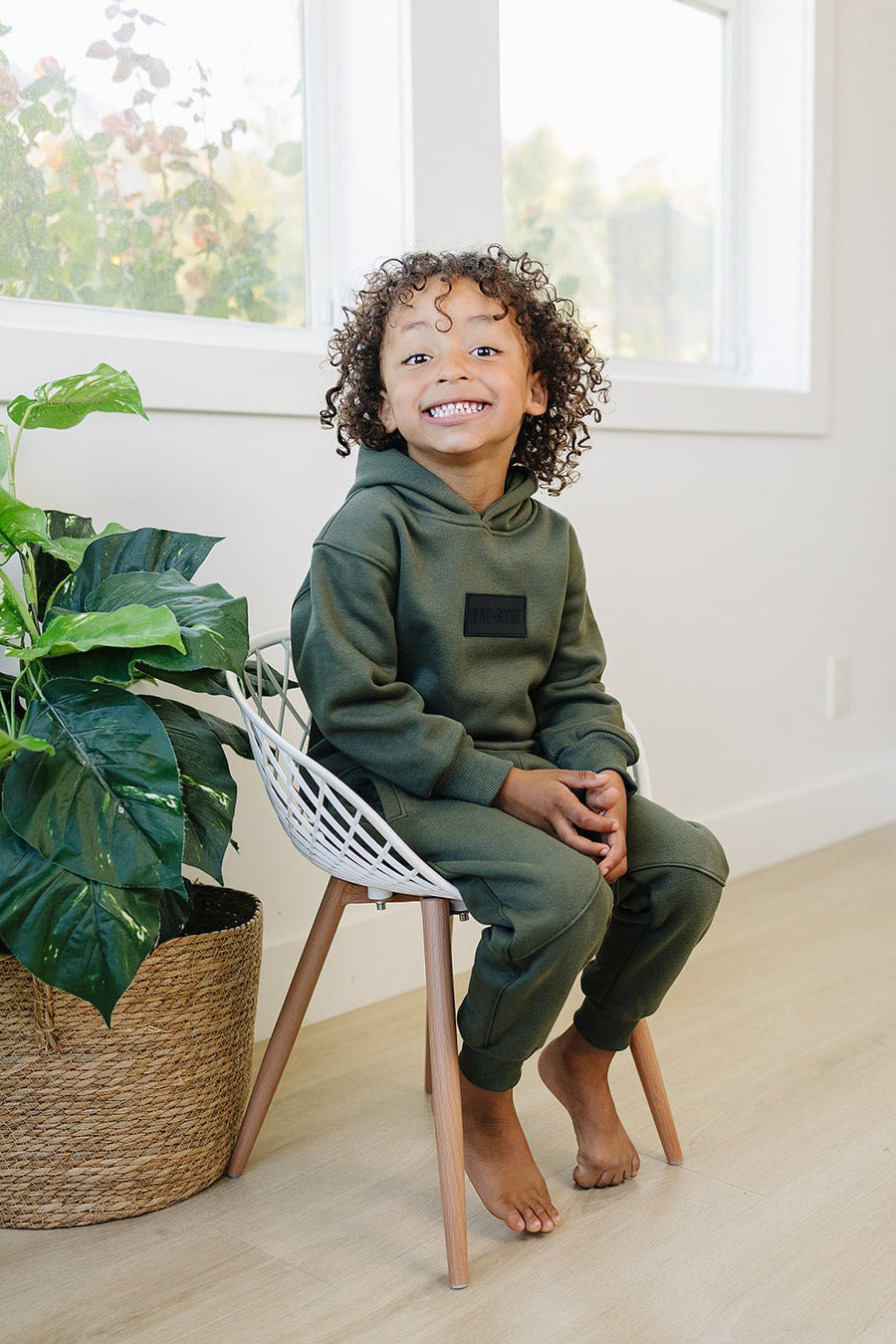OLIVE + SCOUT Walker Jogger Set (COLLECTIVE)