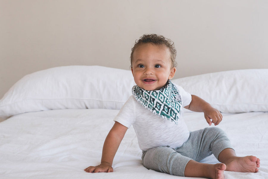 COPPER PEARL BANDANA BIB  SET |  BISON