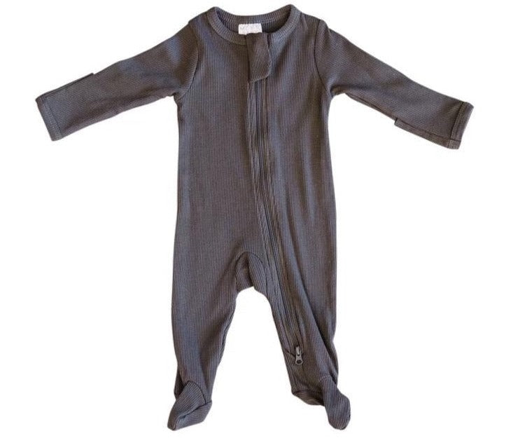 MEBIE BABY ORGANIC COTTON RIBBED ONE-PIECE | CHARCOAL